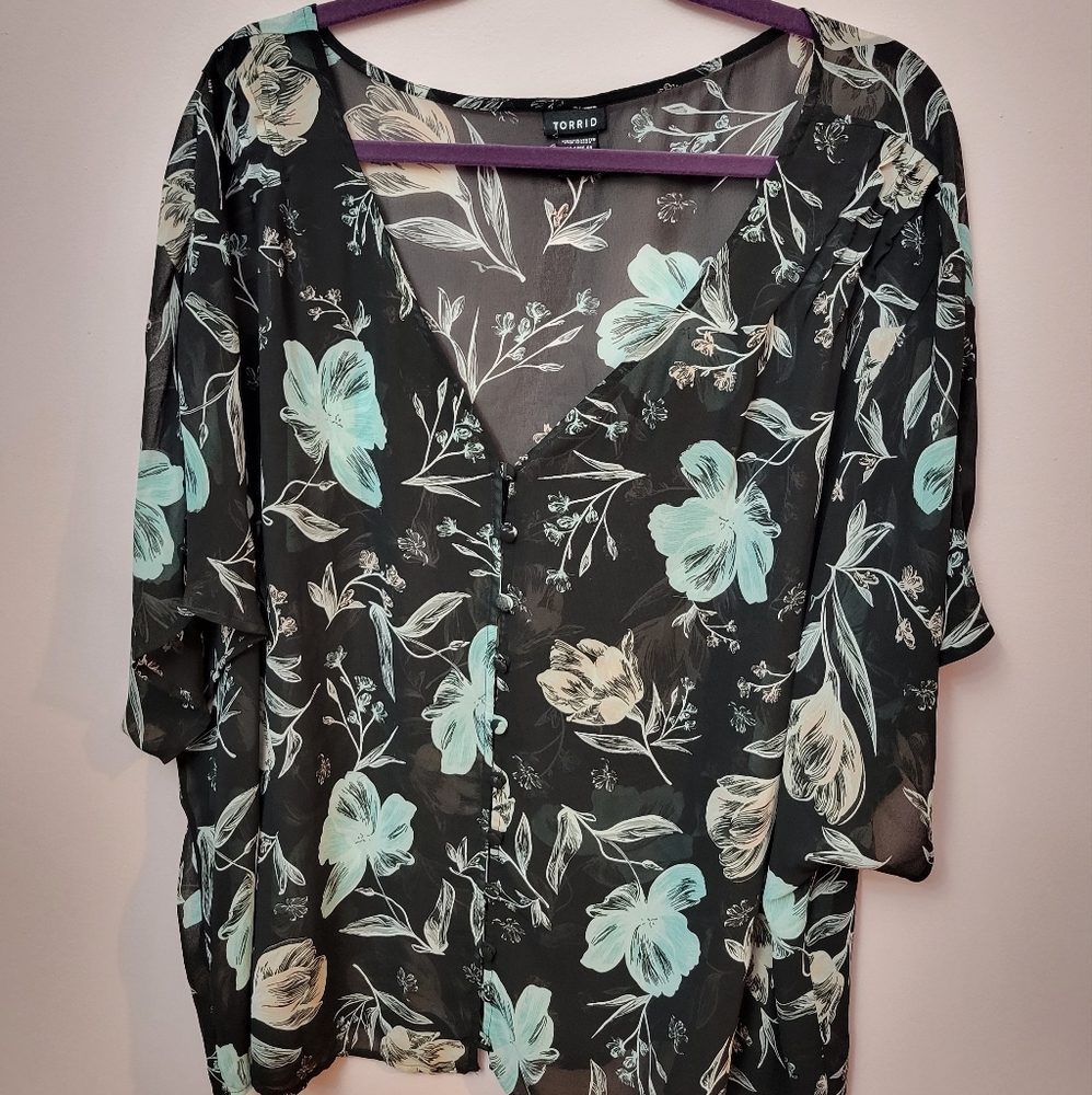 Floral top